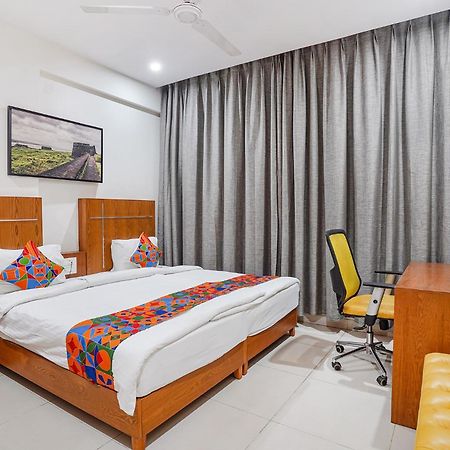 Fabhotel Northern Suites - Kundalahalli Main Road Bangalore Exterior photo